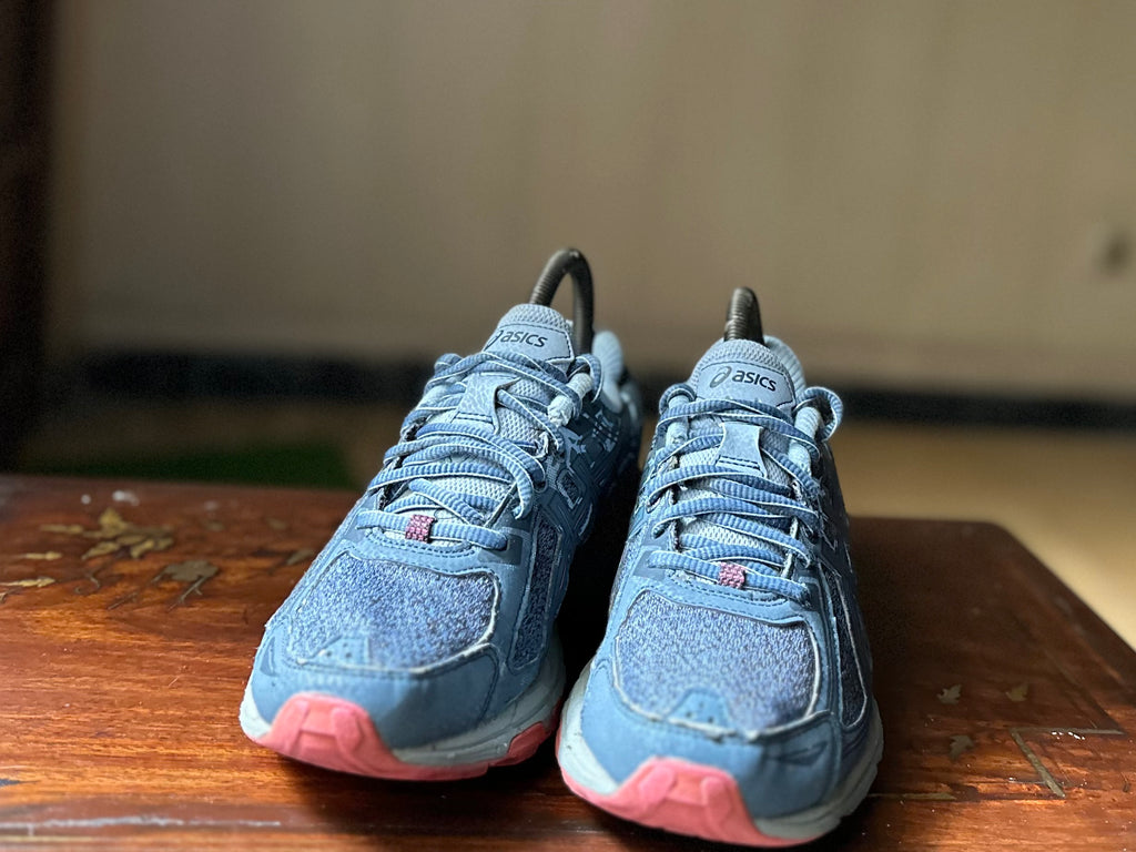 ORIGINAL Asics Gel-Venture 6 Uk size: 6 Eu: 40