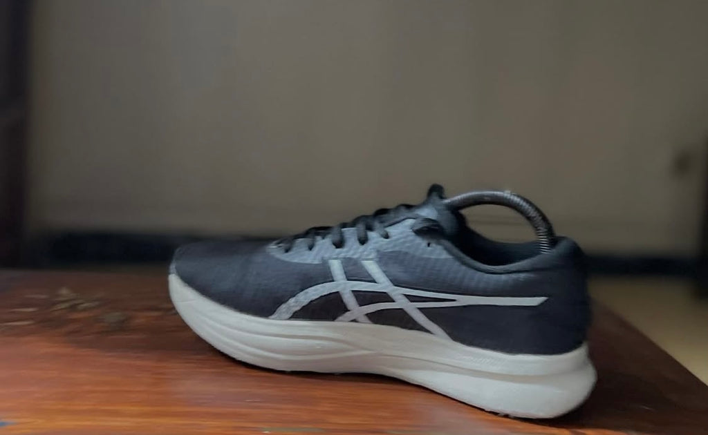 ORIGINAL Asics MagicSpeed 2 Black Carrier Grey