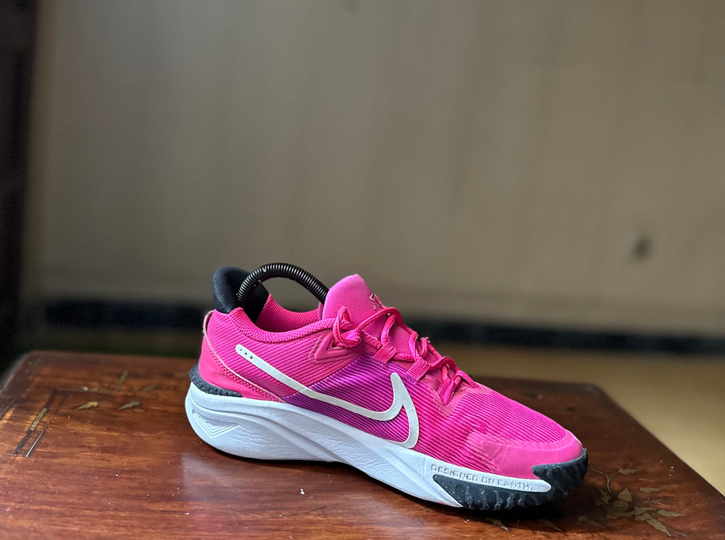 ORIGINAL Nike Star Runner 4 Fierce Pink Uk size: 5.5
Eu: 38.5