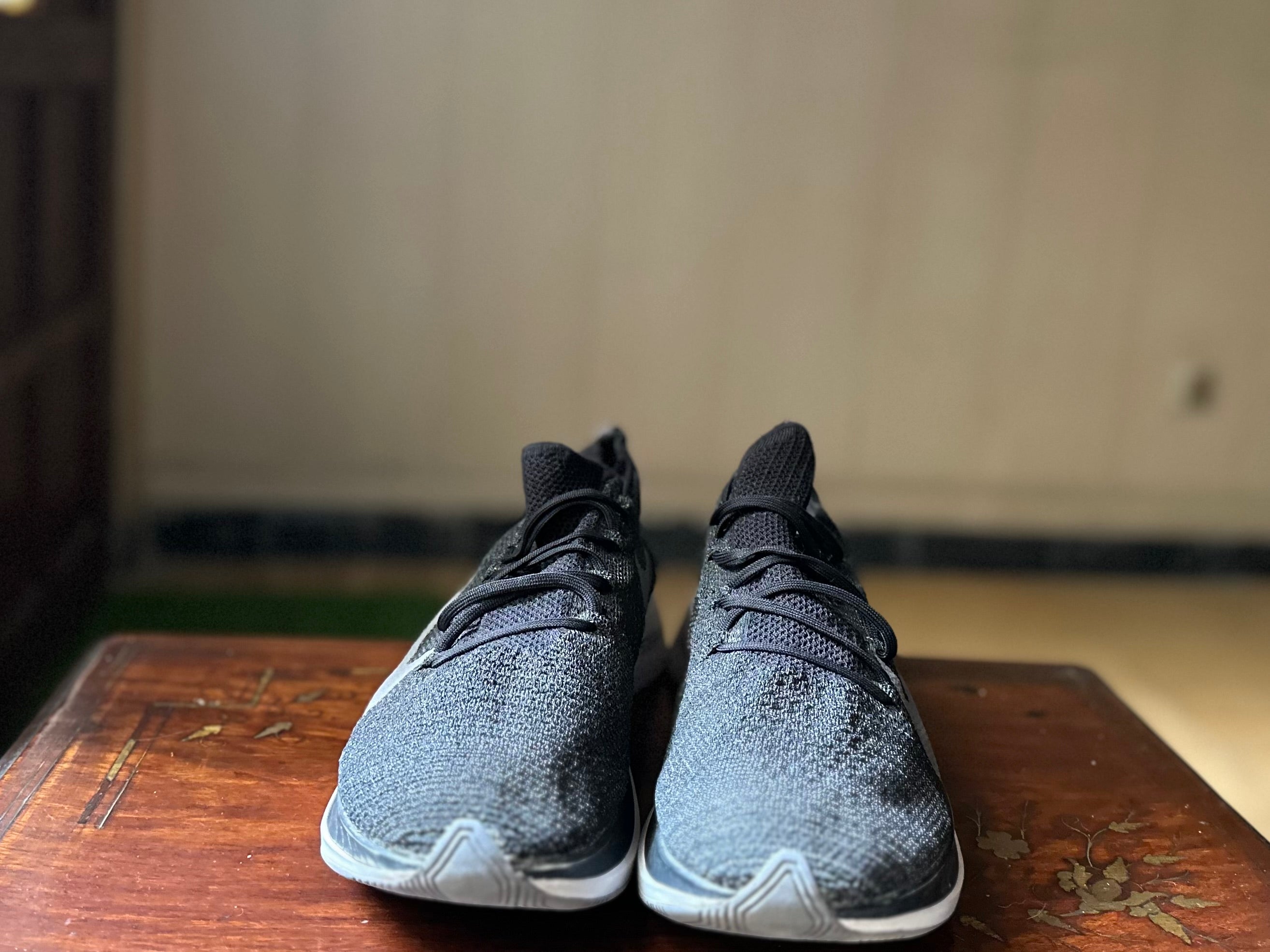 ORIGINAL Nike AirZoom Flyknit Black Grey Swoosh (Carbon Plated) Uk size: 10 Eu: 45