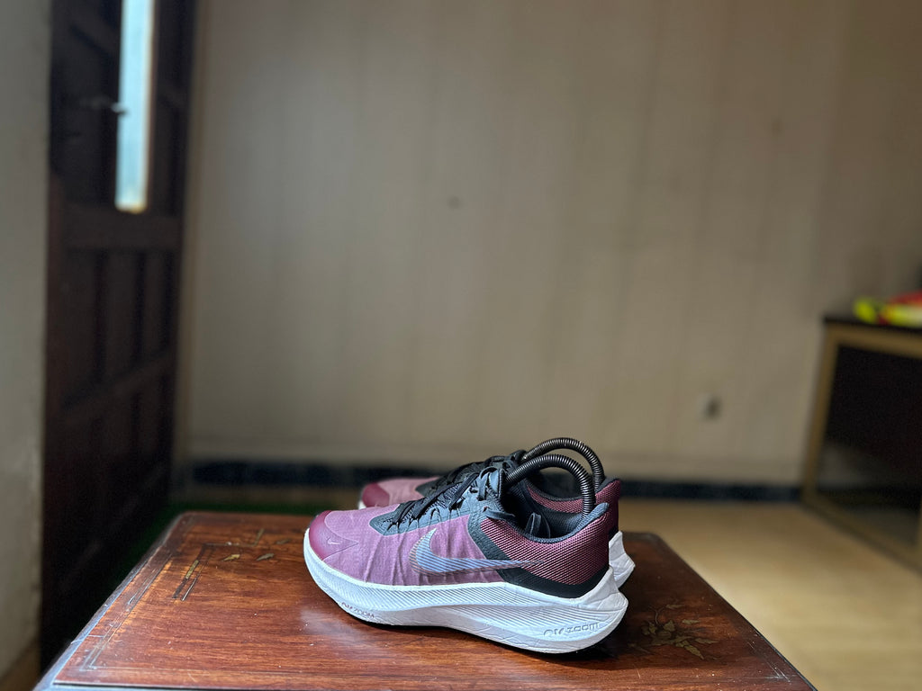ORIGINAL Nike Zoom WinFlo 8 Dark Beetroot Uk size: 5
Eu: 38.5