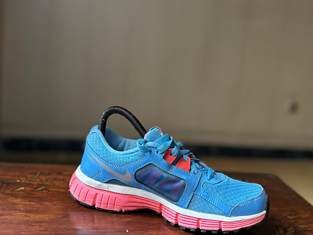 ORIGINAL Nike Dual Fusion ST 2 Pink/Blue Uk size: 5 Eu: 38.5