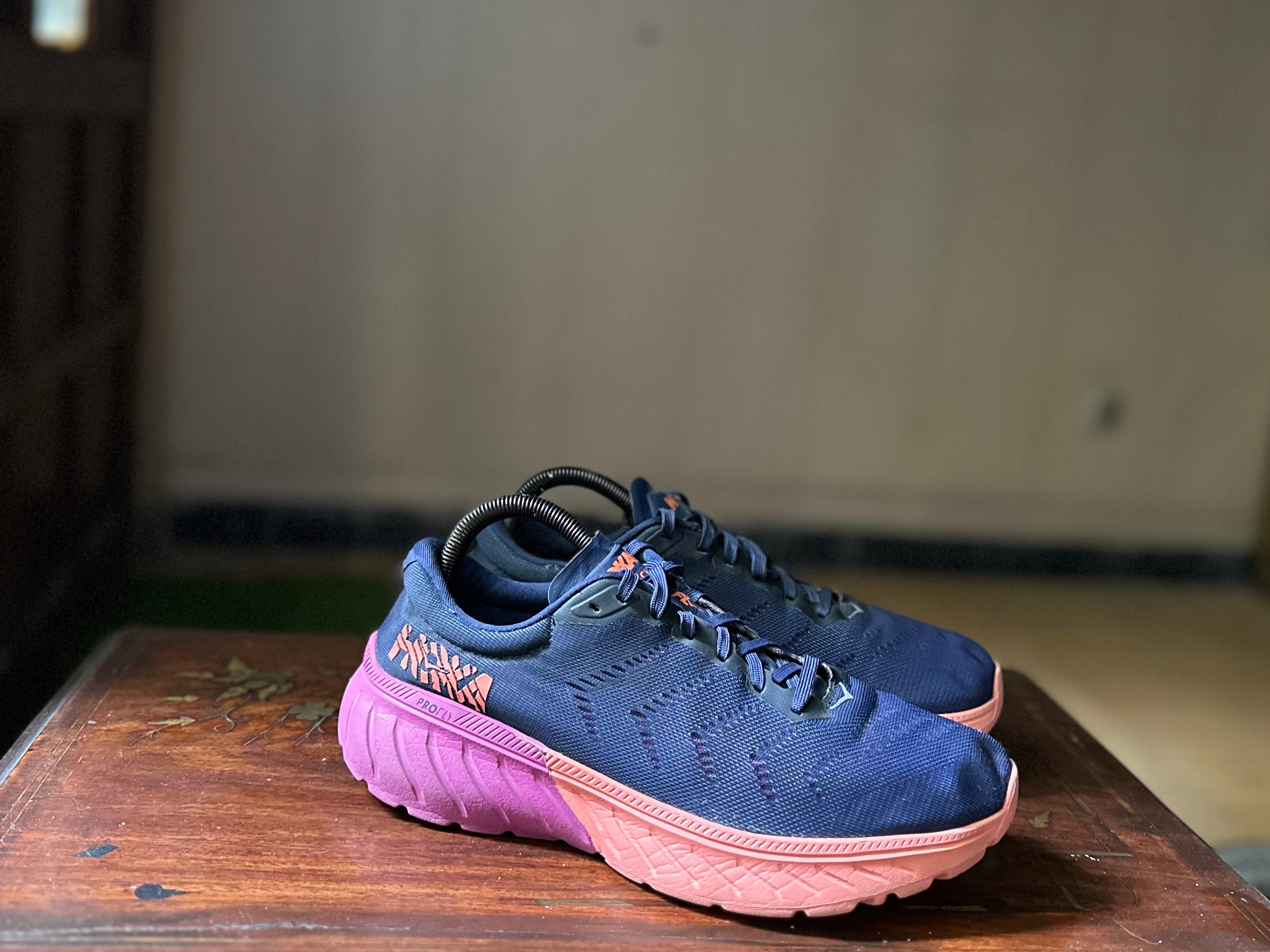 ORIGINAL Hoka One One Mach 2 Uk size: 7 Eu: 41