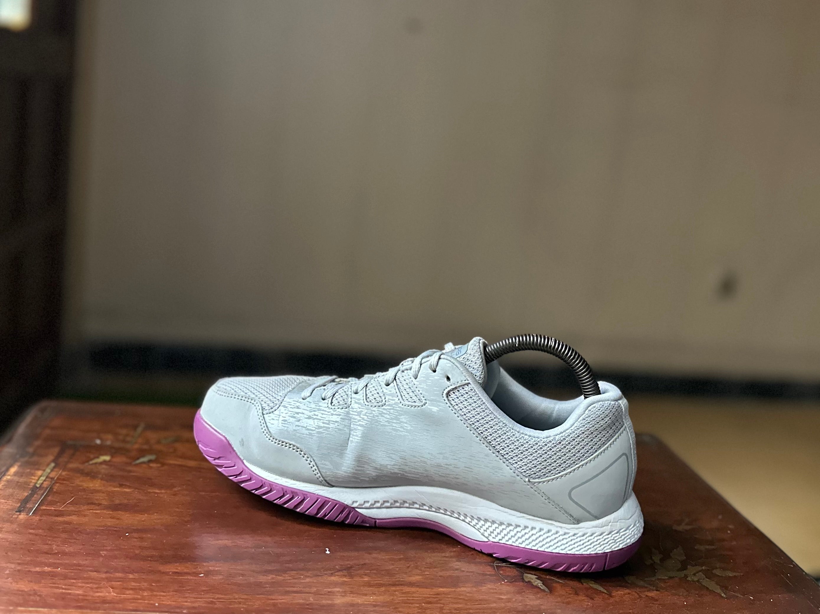 ORIGINAL Sketchers Viper Court Grey/CourtPurple Uk size: 6
Eu: 39