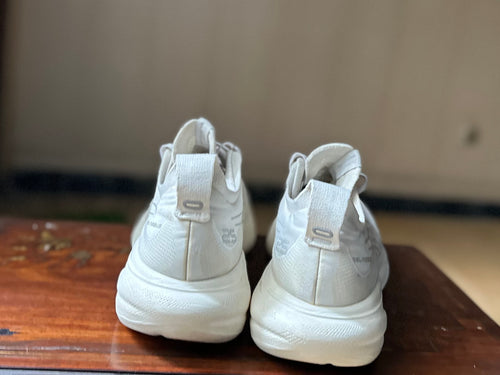 ORIGINAL Asics Gel-Nimbus 25 White Gum Uk size: 11.5
Eu: 47