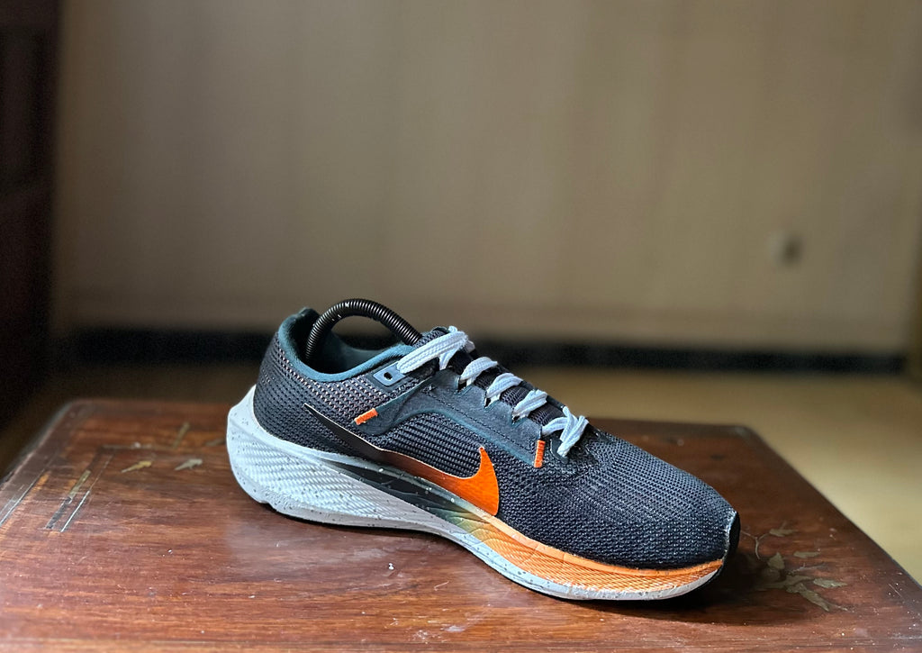 ORIGINAL Nike AirZoom Pegasus 40 Black Safety Orange