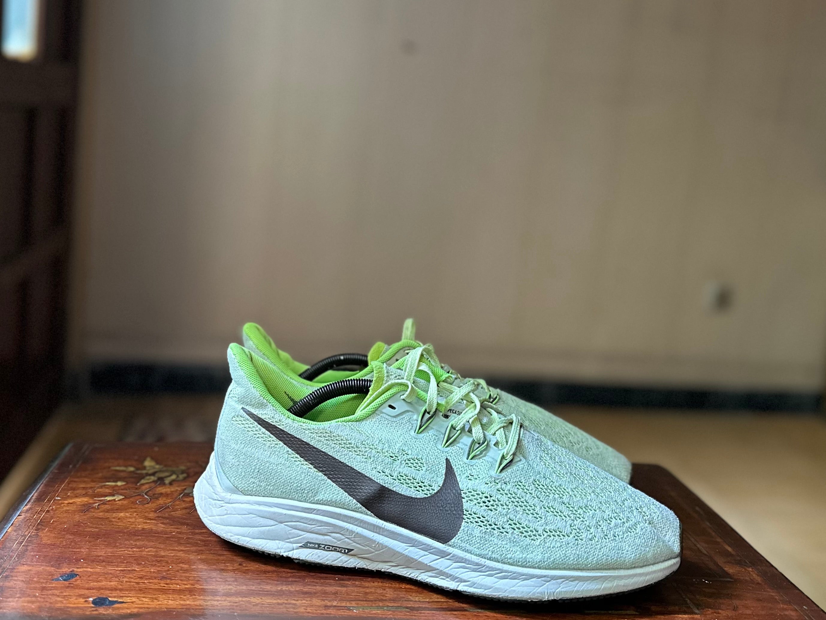 ORIGINAL Nike AirZoom Pegasus 36 Electric Green Uk size: 9.5
Eu: 44.5