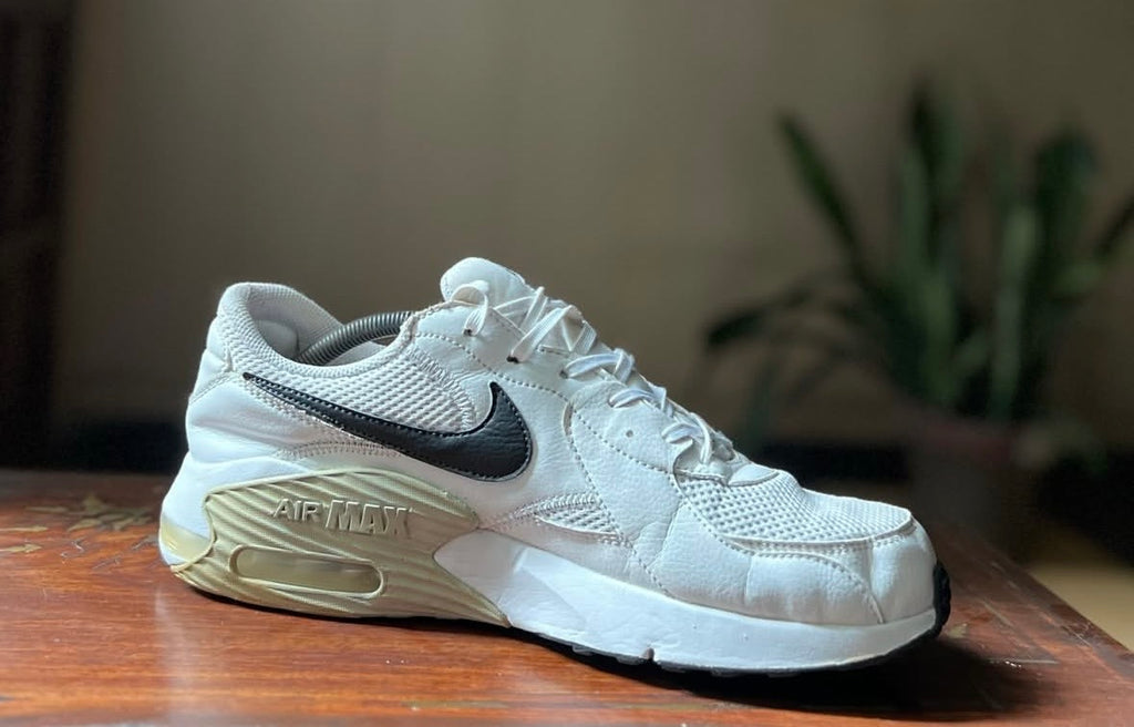 ORIGINAL Nike AirMax Excee White/Black