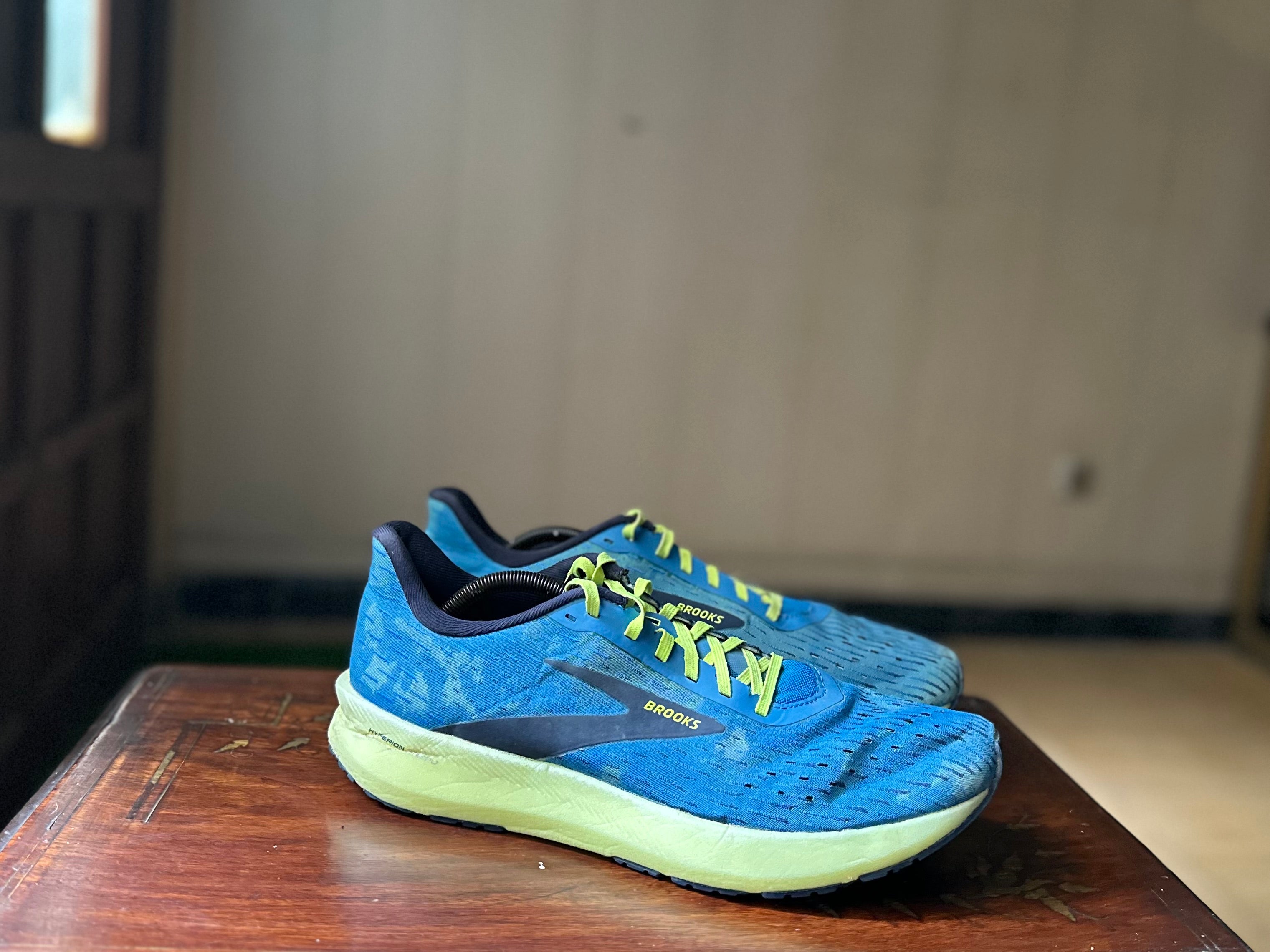 ORIGINAL Brooks Hyperion Tempo Blue/NightLife Uk size: 11 Eu: 46