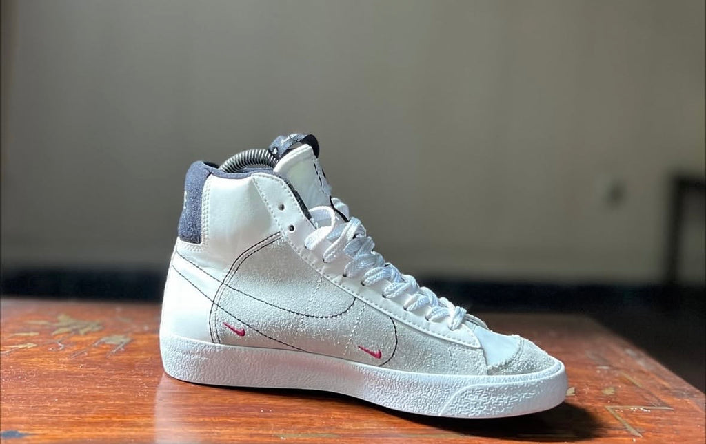 ORIGINAL Nike Blazer Mid White Rush Maroon