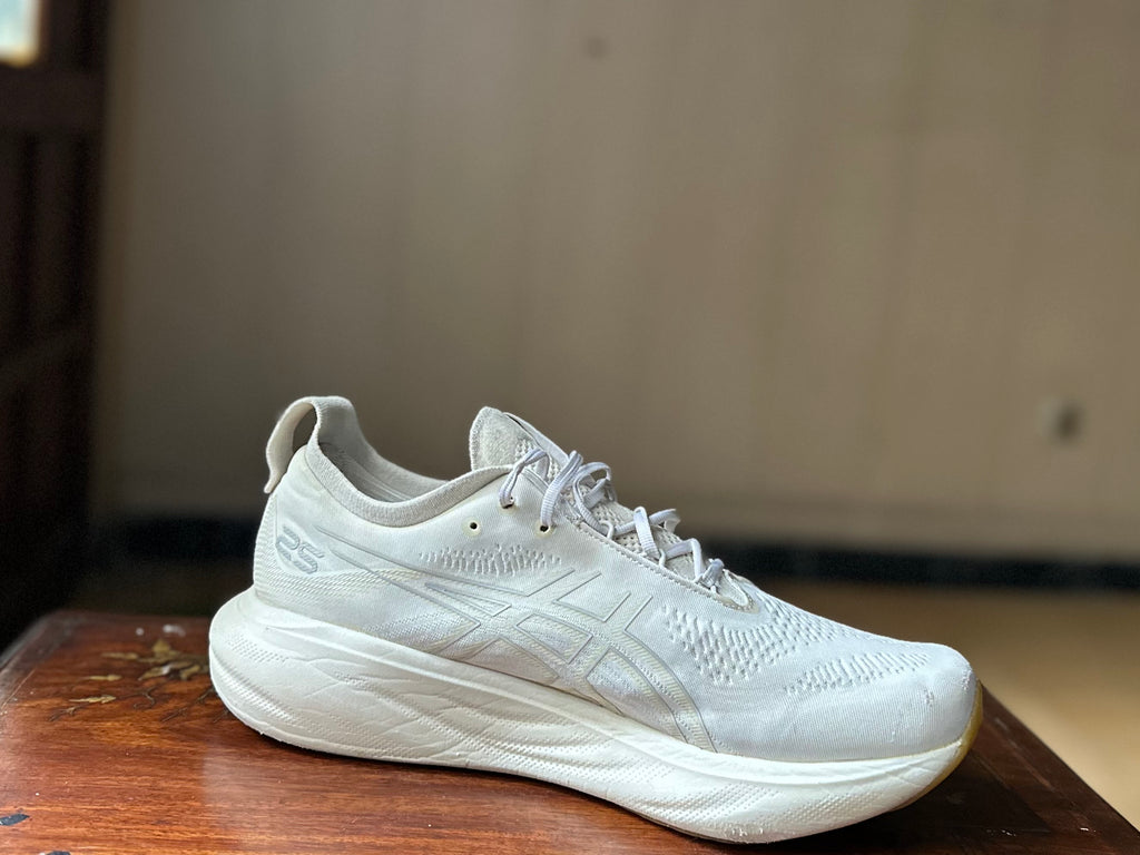 ORIGINAL Asics Gel-Nimbus 25 White Gum Uk size: 11.5
Eu: 47