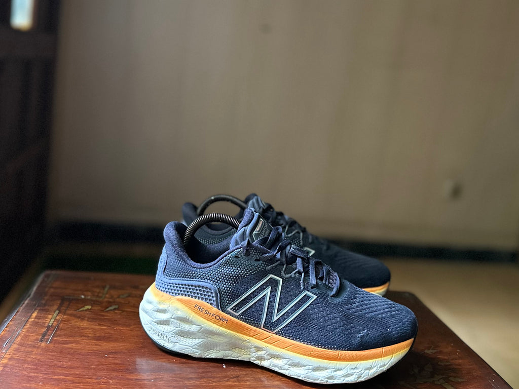 ORIGINAL New Balance Fresh Foam X More v3 Eclipse Vibrant Orange Uk size: 7 Eu: 41