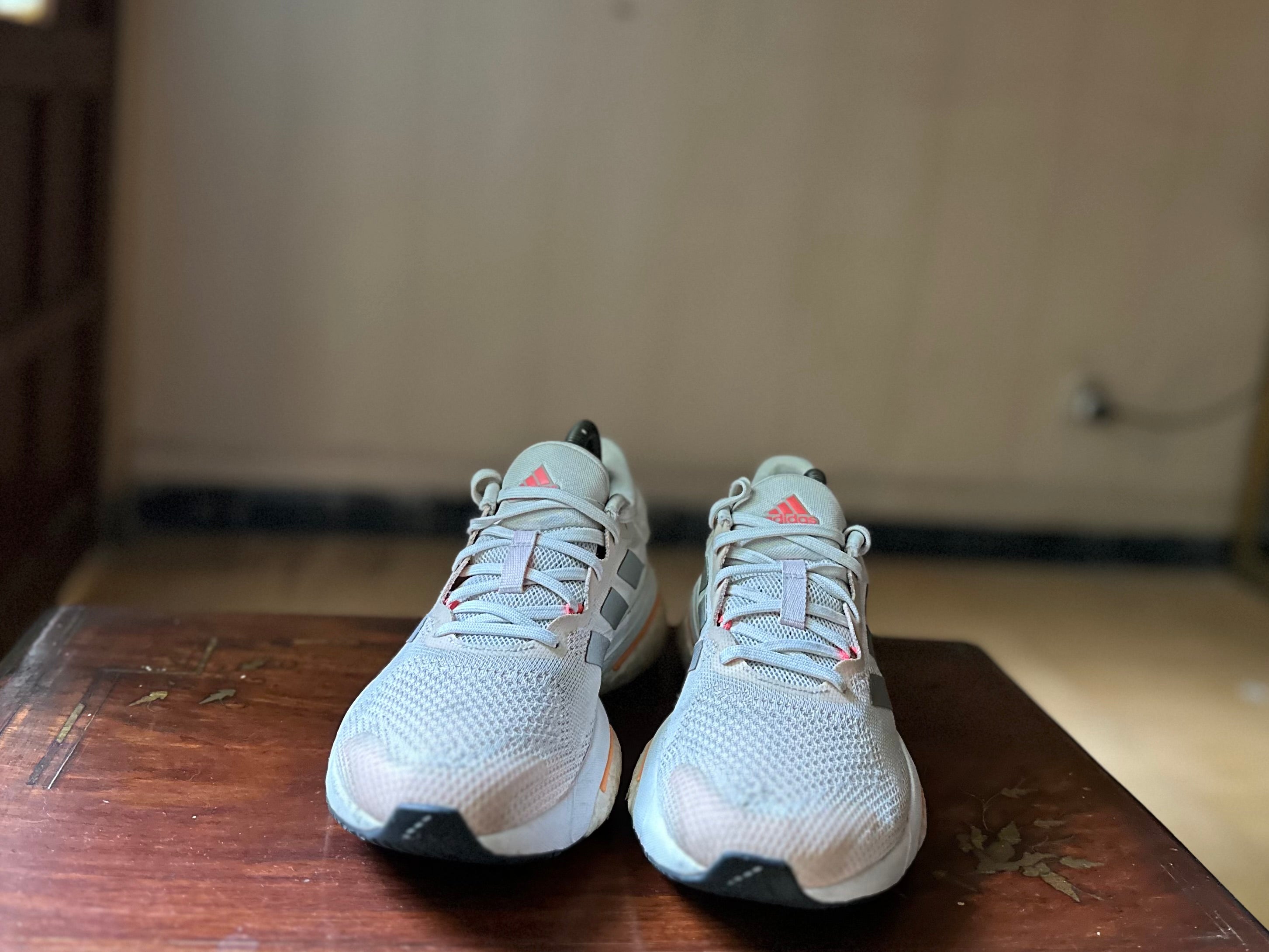 ORIGINAL Adidas SolarGlide 5