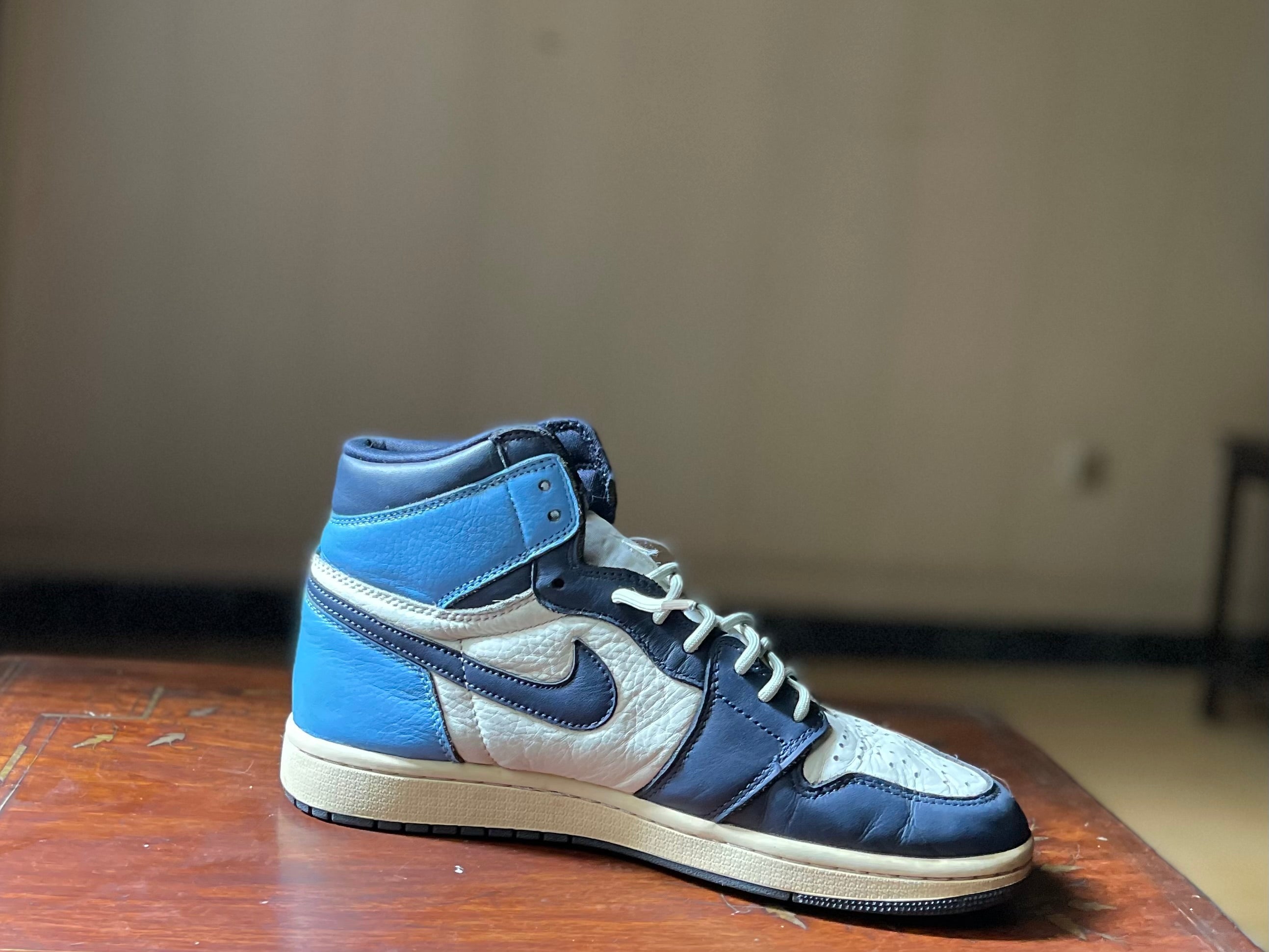ORIGINAL Air Jordan 1 High OG UNC Obsidian