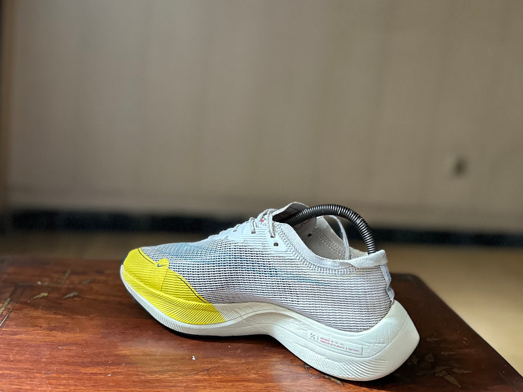 ORIGINAL Nike ZoomX VaporFly Next% 2 White Yellow Strike (Carbon Plated)