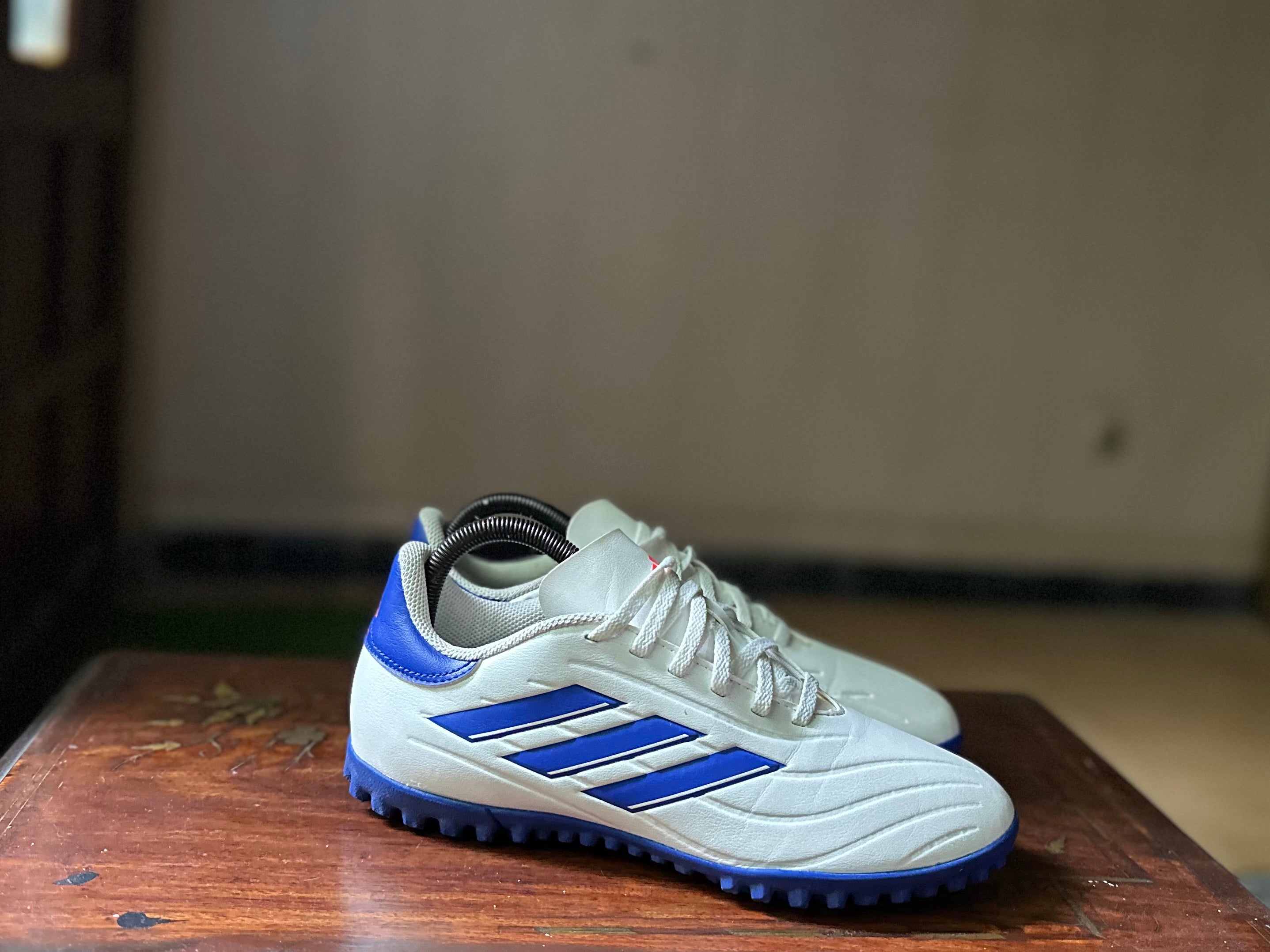 ORIGINAL Adidas Copa Pure 2 Club TF Football Uk size: 7.5
Eu: 41.1/3-42