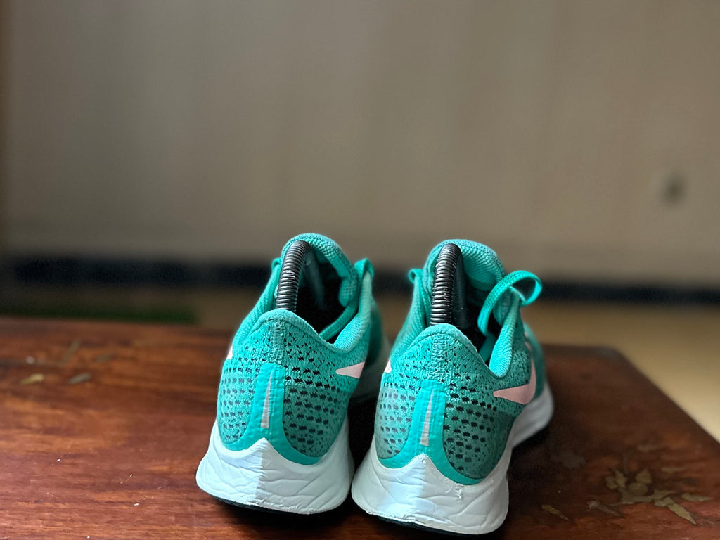 ORIGINAL Nike AirZoom Pegasus 35 Geode Teal Uk size: 4.5
Eu: 38
