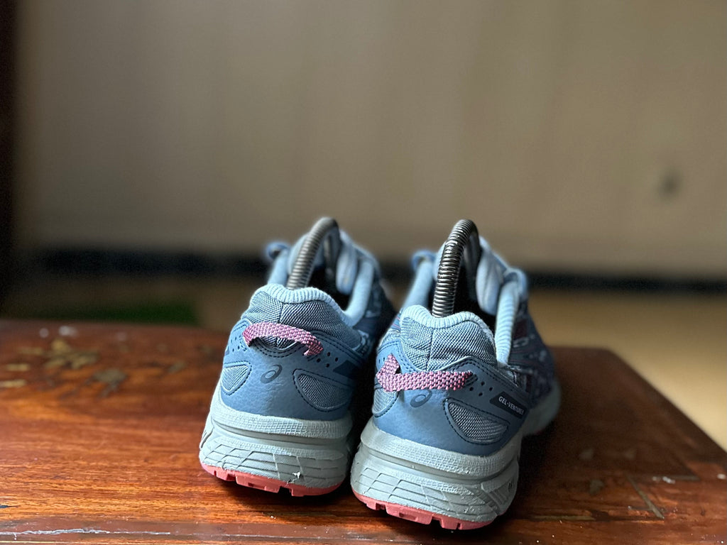 ORIGINAL Asics Gel-Venture 6 Uk size: 6 Eu: 40
