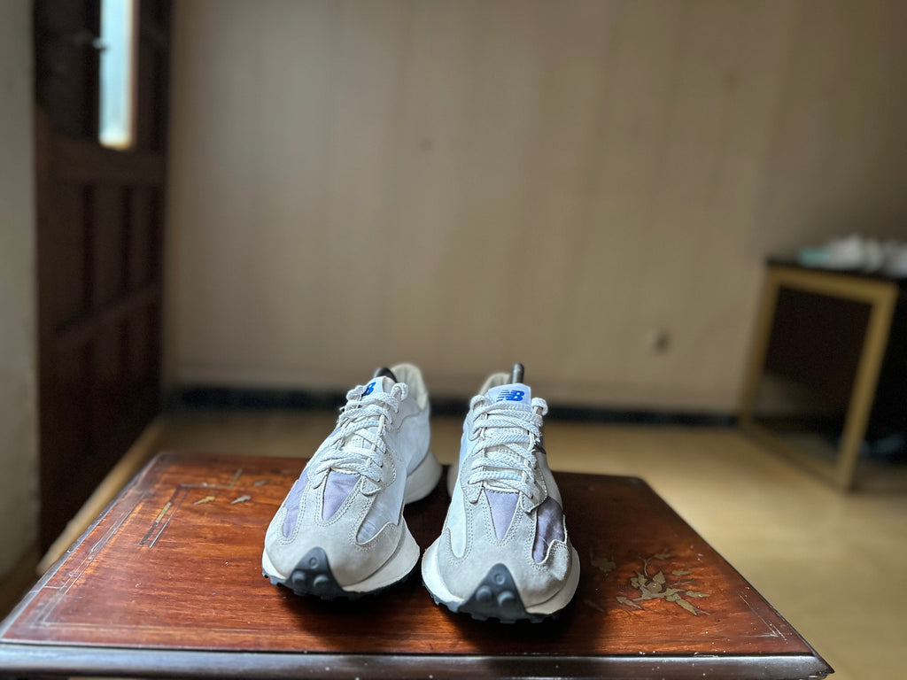 ORIGINAL New Balance 327 White MoonBeam
