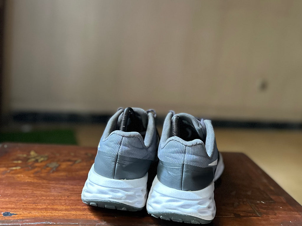 ORIGINAL Nike Revolution 6 Iron Grey Uk size: 9Eu: 44 Condition: 9.5/10