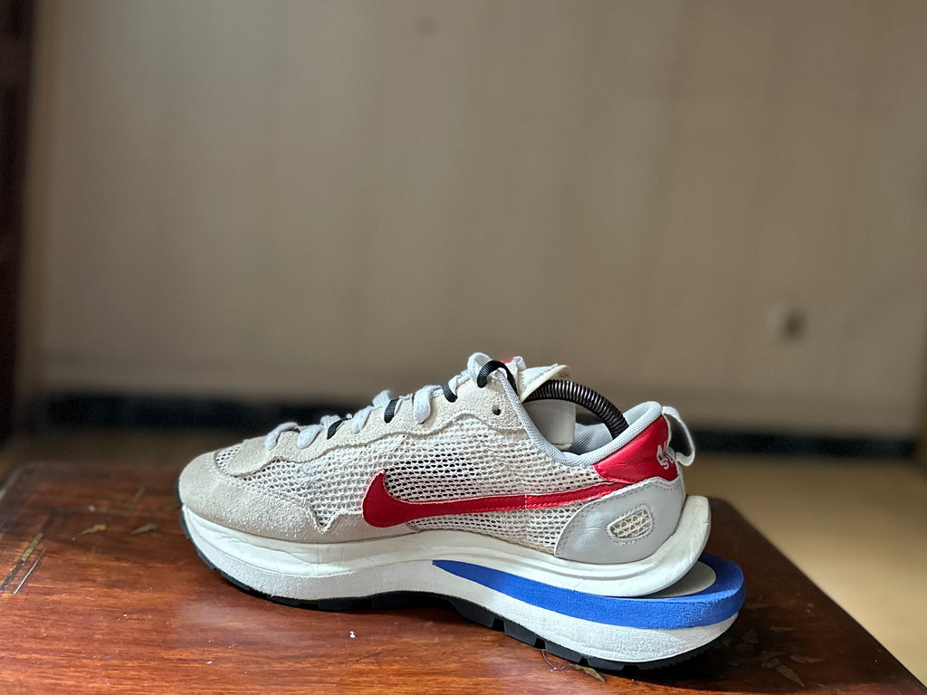 ORIGINAL Sacai x Nike VapourWaffle Sail