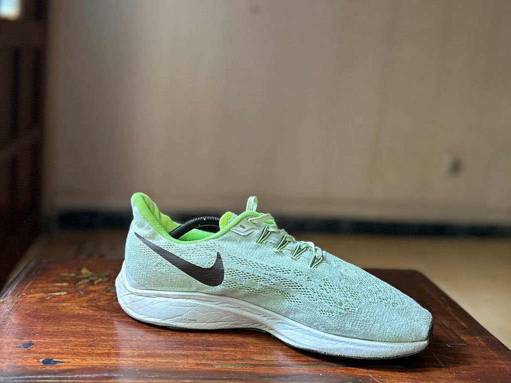 ORIGINAL Nike AirZoom Pegasus 36 Electric Green Uk size: 9.5
Eu: 44.5