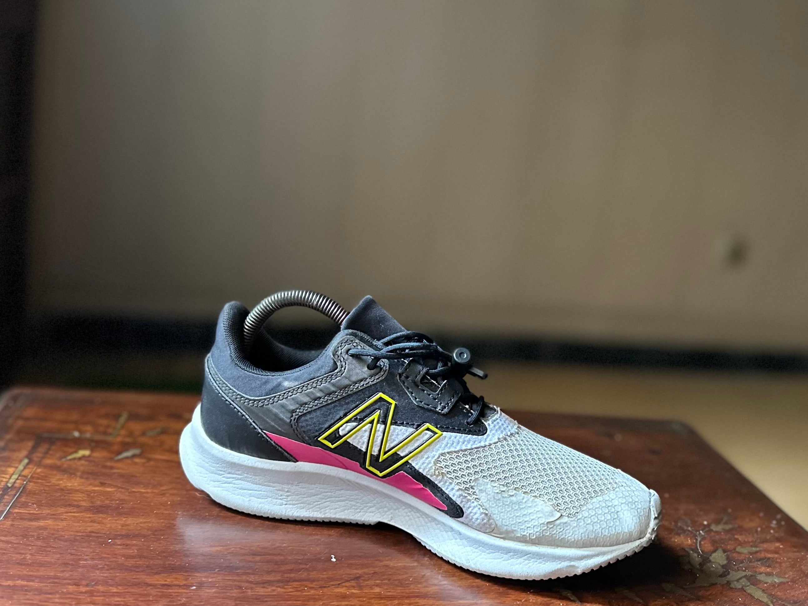 ORIGINAL New Balance FuelCell DynaSoft T 34 Uk size: 5.5 Eu: 38.5