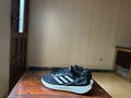 ORIGINAL Adidas SL20 Core Black White Stripes Uk size: 9
Eu: 43.1/3