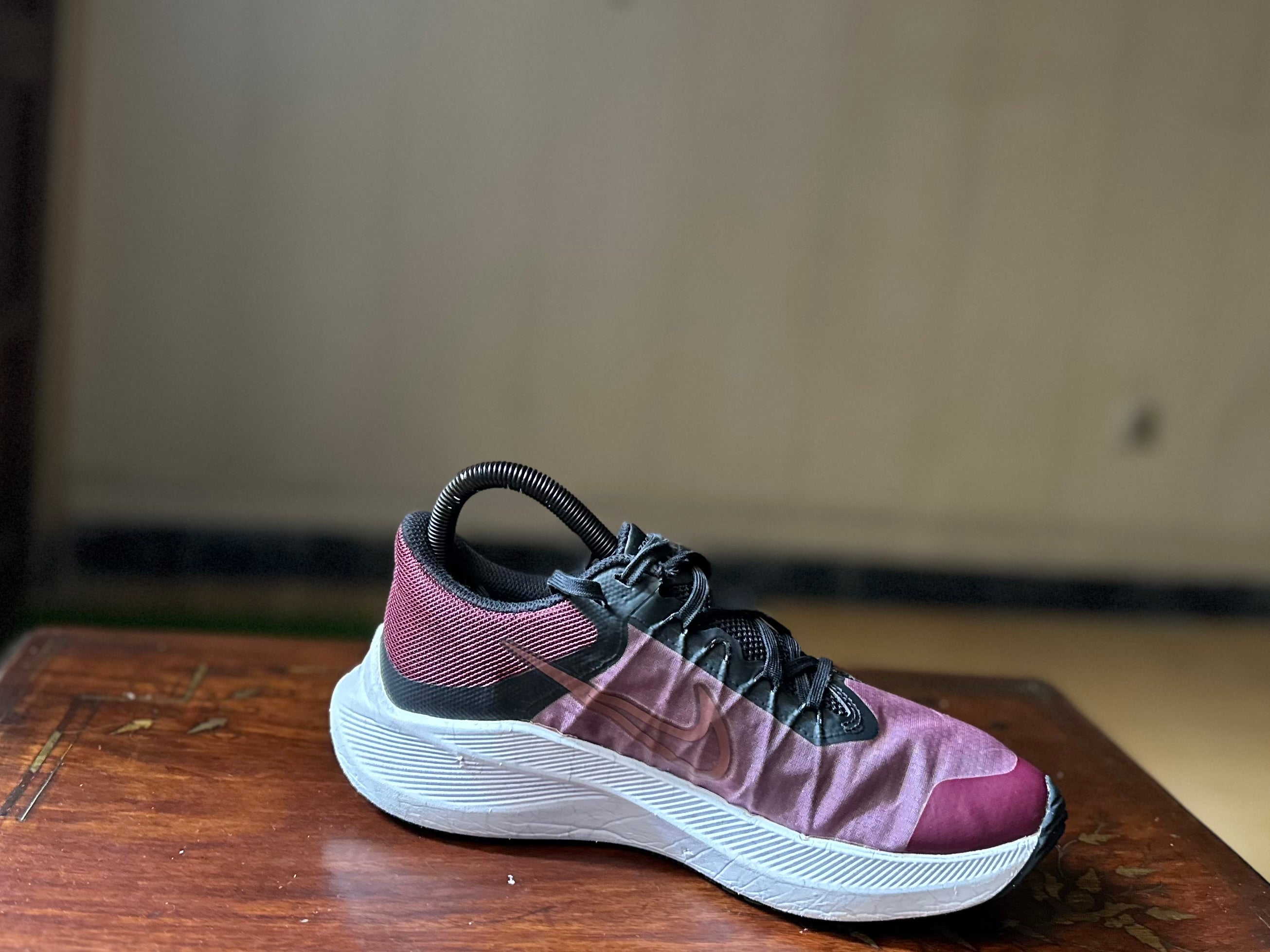 ORIGINAL Nike Zoom WinFlo 8 Dark Beetroot Uk size: 5
Eu: 38.5