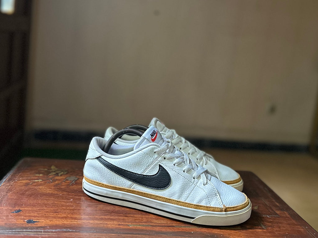 ORIGINAL Nike Court Legacy Ochre Uk size: 7.5 Eu: 42