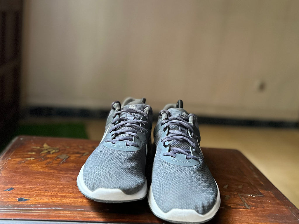 ORIGINAL Nike Revolution 6 Iron Grey Uk size: 9Eu: 44 Condition: 9.5/10