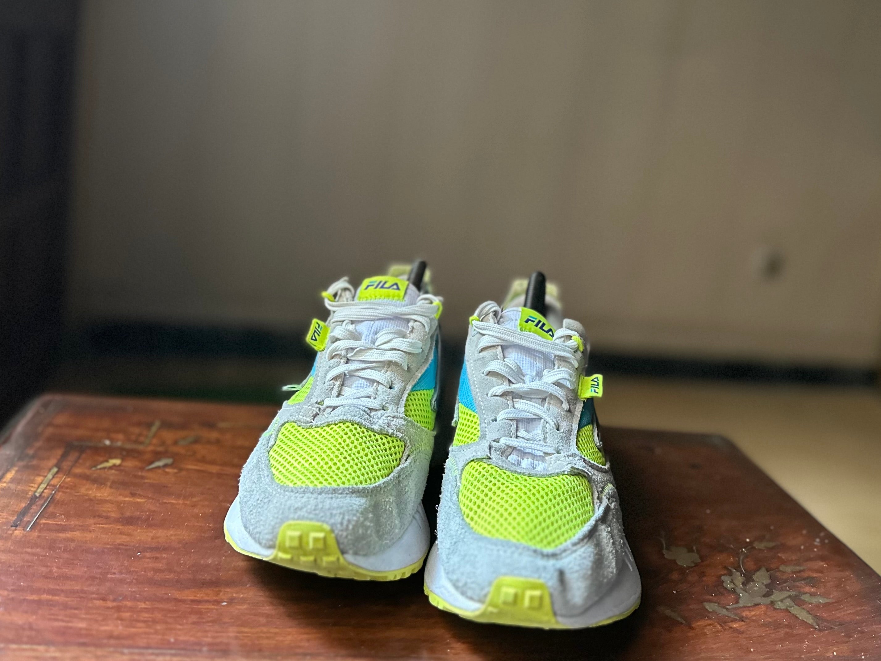 ORIGINAL Fila Renno N Generation White/Blue/Lime Uk size: 6 Eu: 40