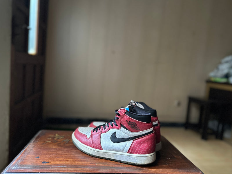 ORIGINAL Air Jordan 1 Retro High Spider-Man Origin Story Uk size: 7.5 Eu: 42