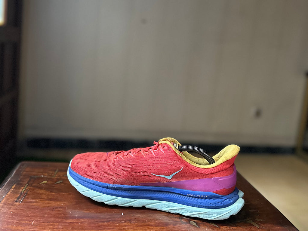 ORIGINAL Hoka Mach 4 ST/ART Pack Uk size: 10.5 Eu: 45
