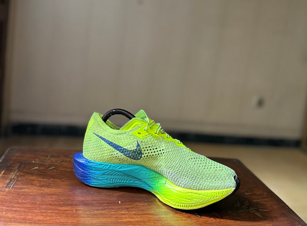 ORIGINAL Nike ZoomX VaporFly Next% 3 Fast Track (Carbon Plated)