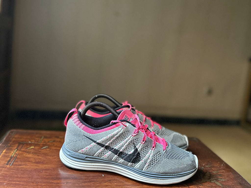 ORIGINAL Nike Flyknit One+ Lunar Black/DarkGrey Uk size: 6 Eu: 40