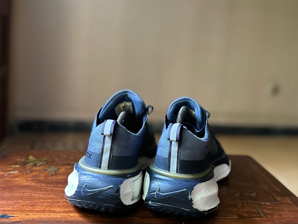 ORIGINAL Nike ZoomX Invincible Run 3 College Navy Uk size: 9
Eu: 44