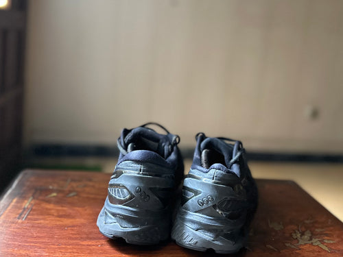 ORIGINAL Asics Gel-Kayano 27 Triple Black Uk size: 11 Eu: 46
