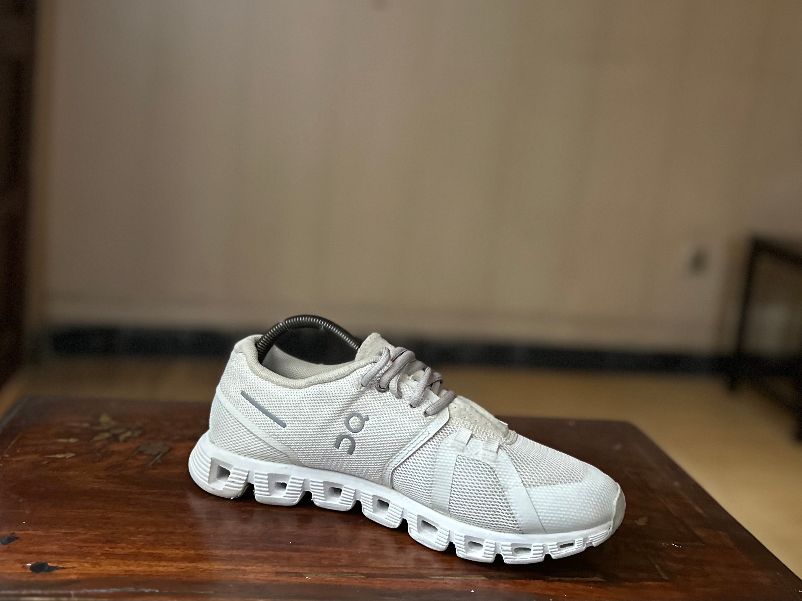 ORIGINAL ON Cloud 5 Triple White