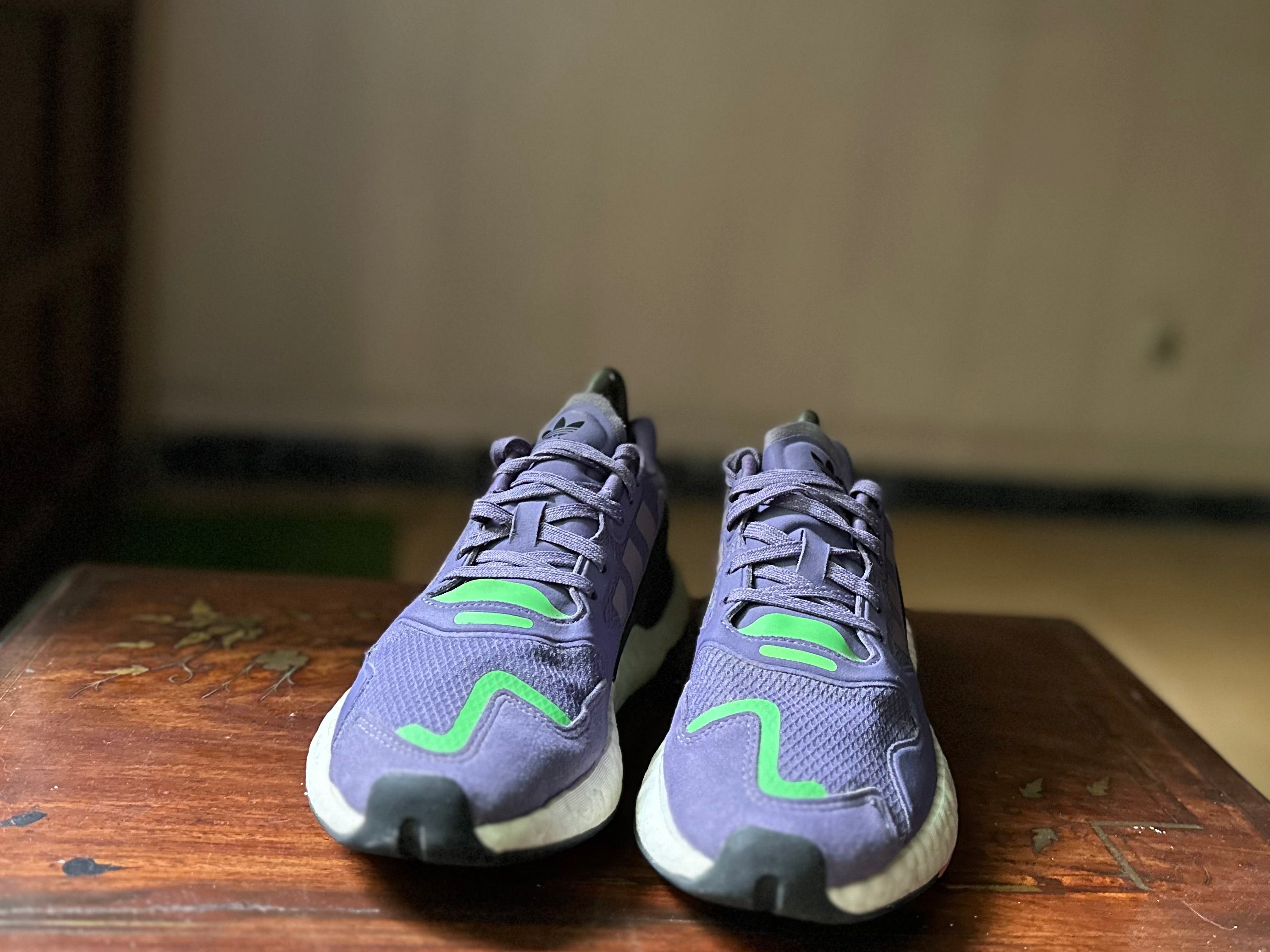 ORIGINAL Adidas WomenDay Purple Green Uk size: 5
Eu: 38