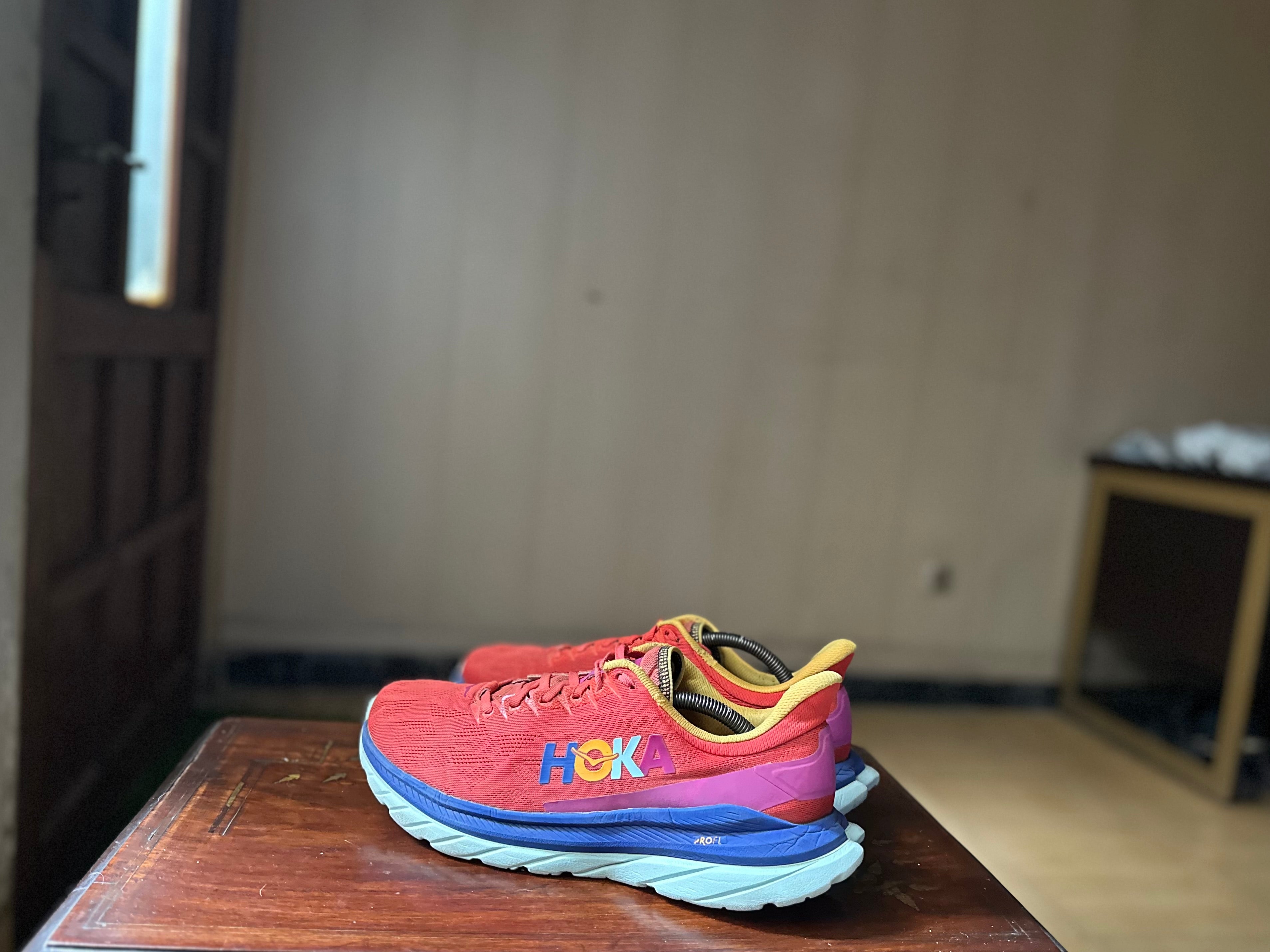 ORIGINAL Hoka Mach 4 ST/ART Pack Uk size: 10.5 Eu: 45