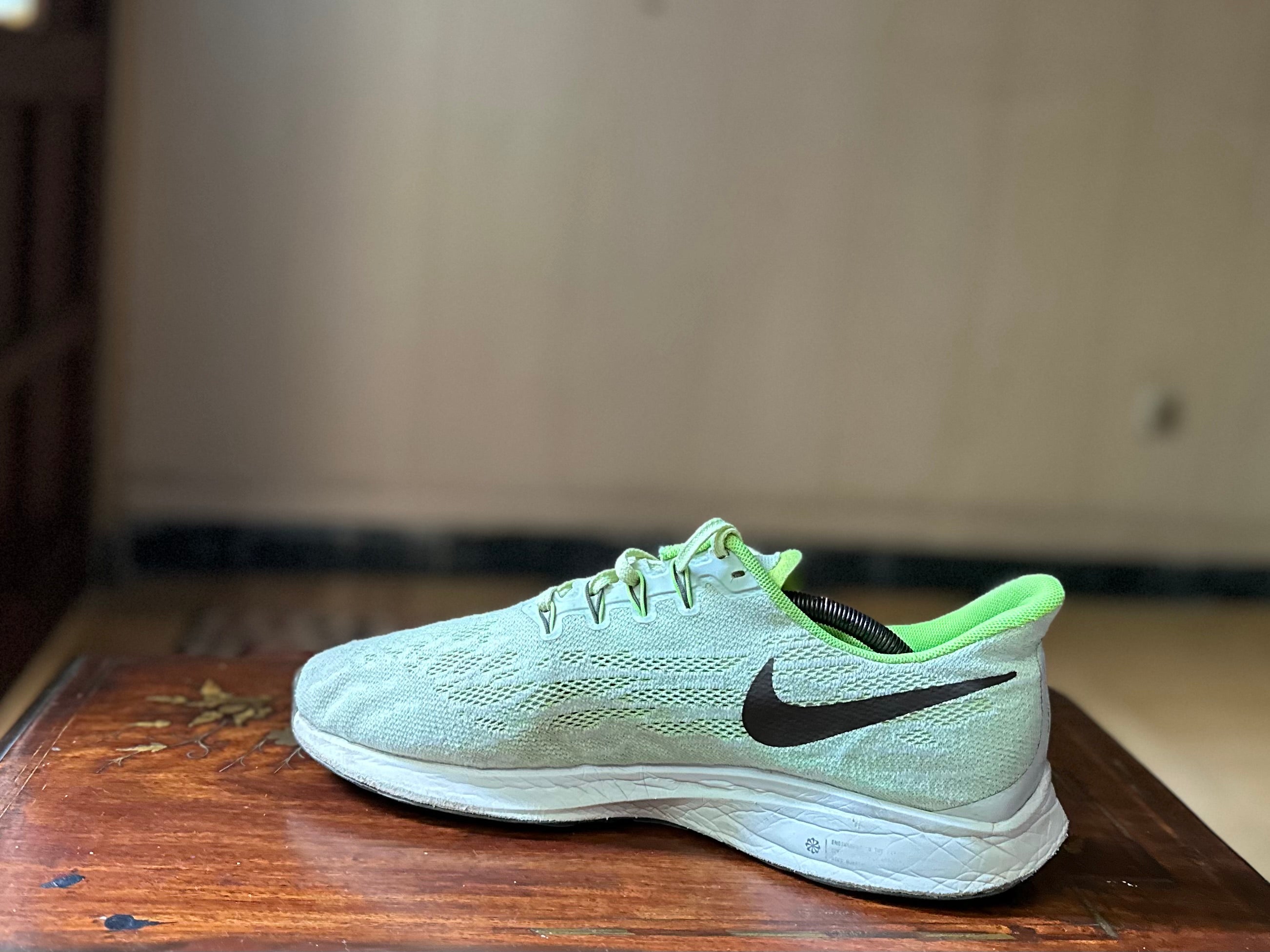 ORIGINAL Nike AirZoom Pegasus 36 Electric Green Uk size: 9.5
Eu: 44.5