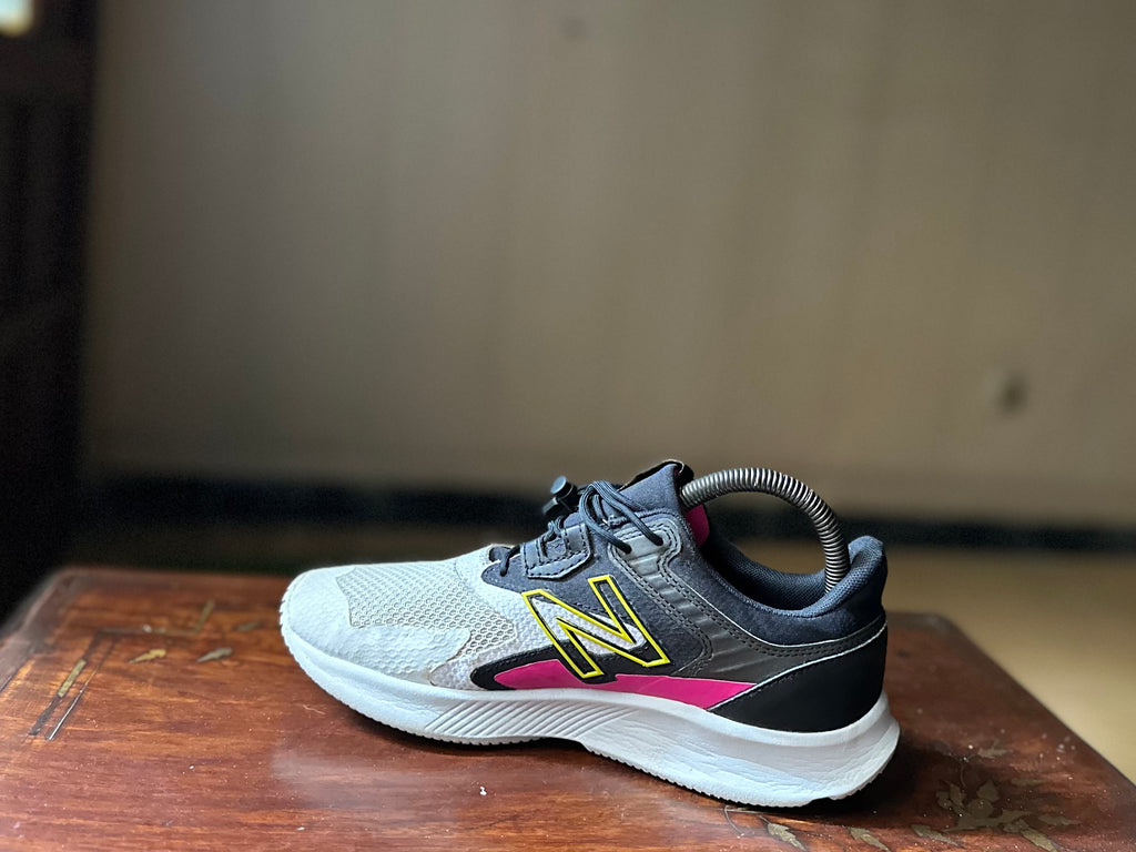 ORIGINAL New Balance FuelCell DynaSoft T 34 Uk size: 5.5 Eu: 38.5