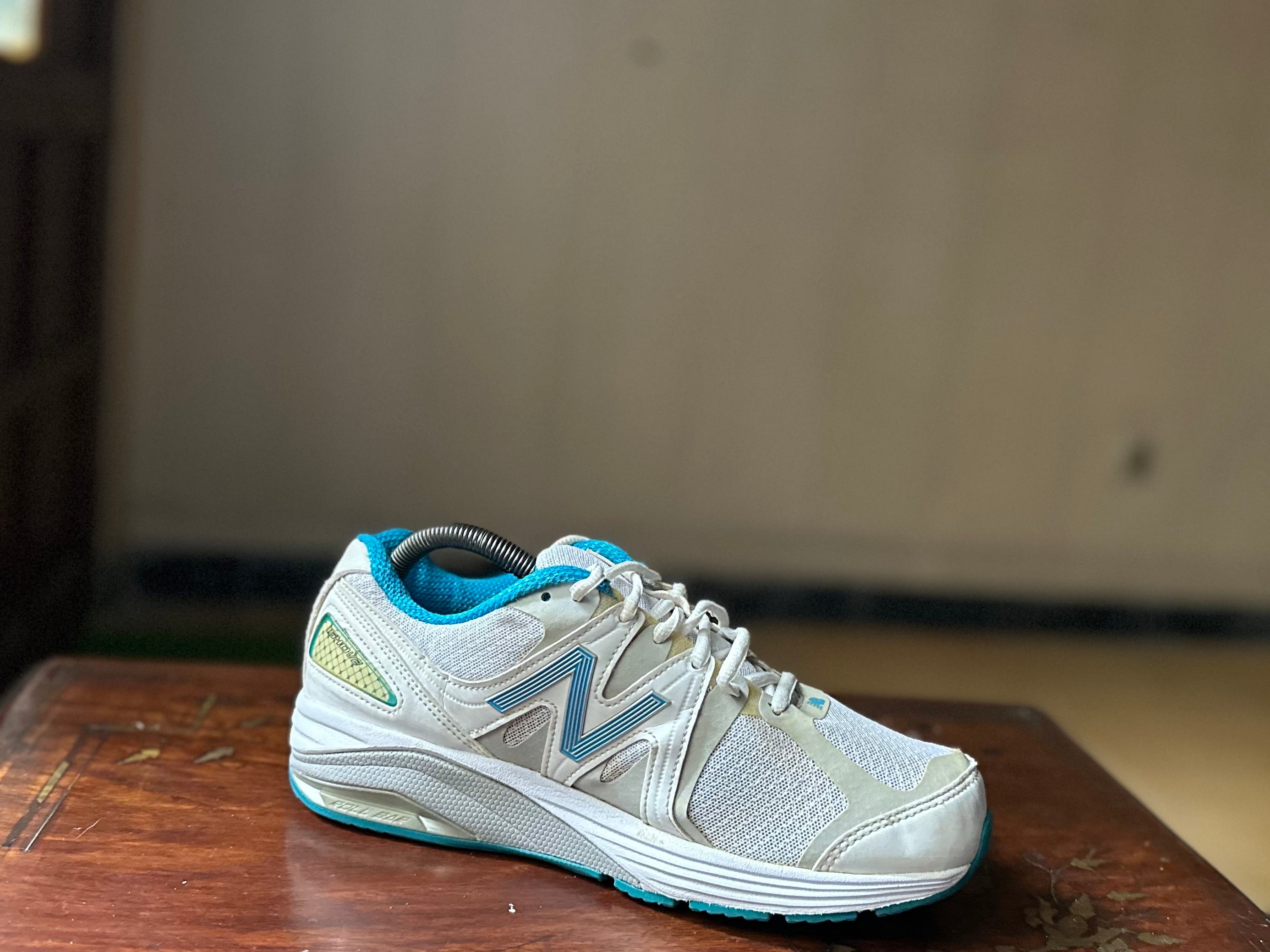 ORIGINAL New Balance 1540V2 Blue Bell/White Uk size: 6
Eu: 39