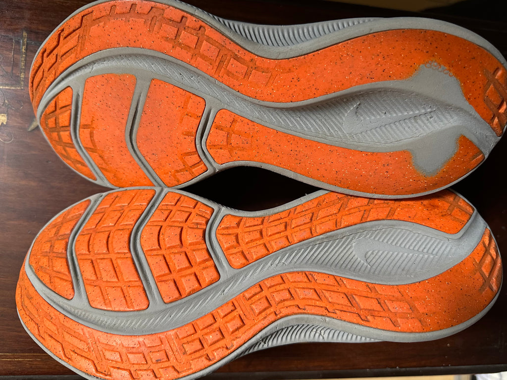 ORIGINAL Nike DownShifter 10 GEO Marathon