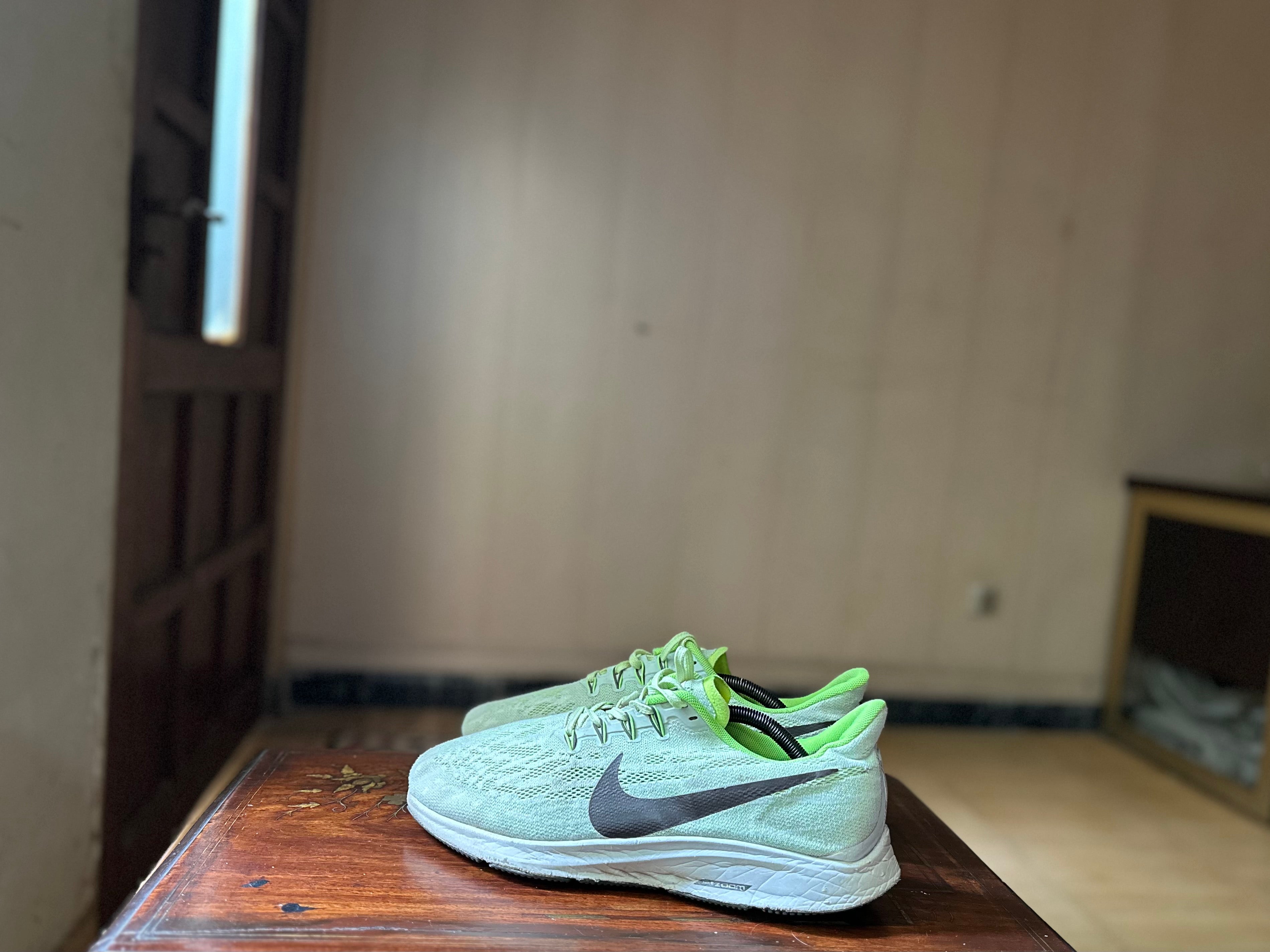 ORIGINAL Nike AirZoom Pegasus 36 Electric Green Uk size: 9.5
Eu: 44.5
