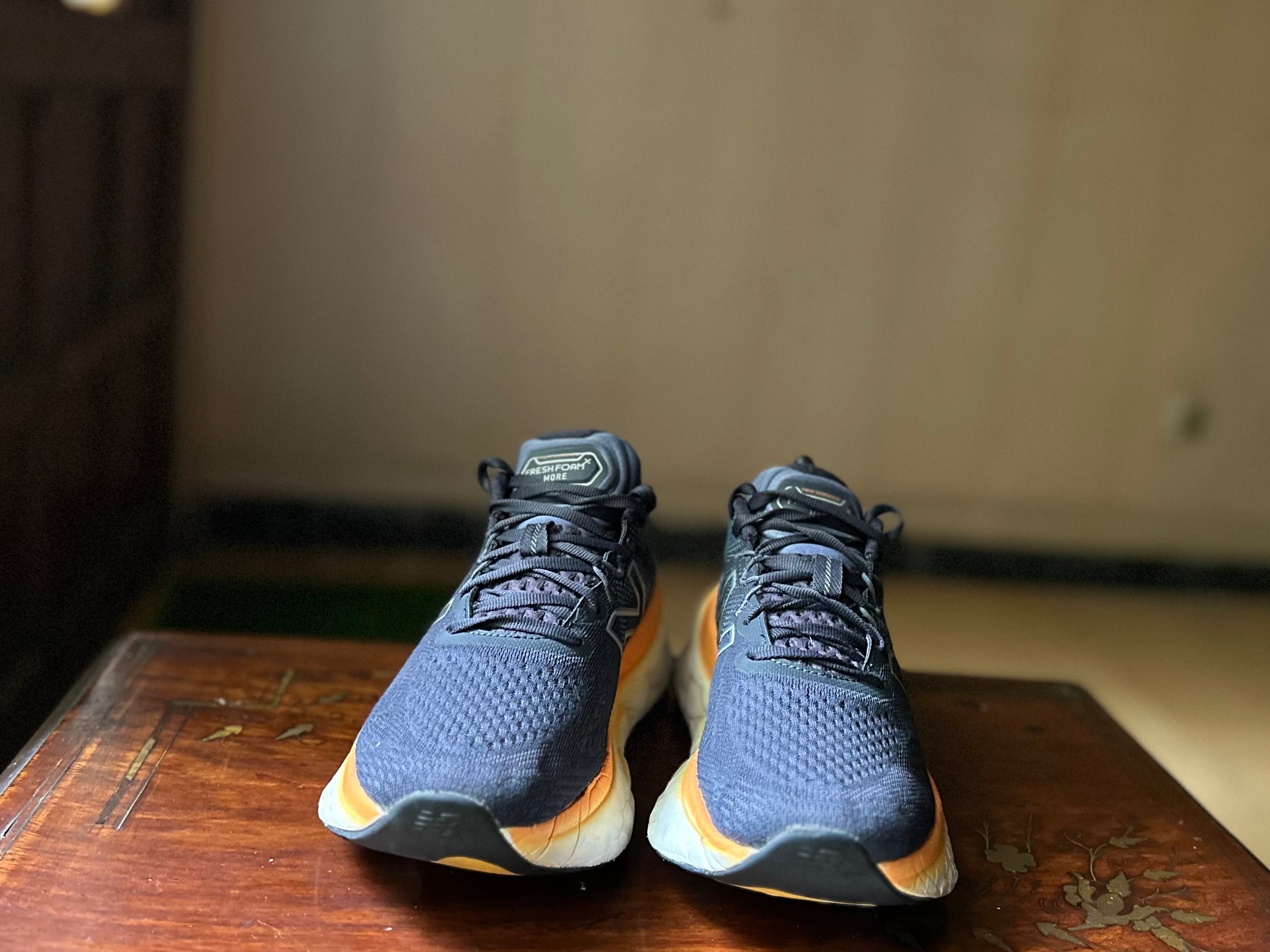ORIGINAL New Balance Fresh Foam X More v3 Eclipse Vibrant Orange Uk size: 7 Eu: 41