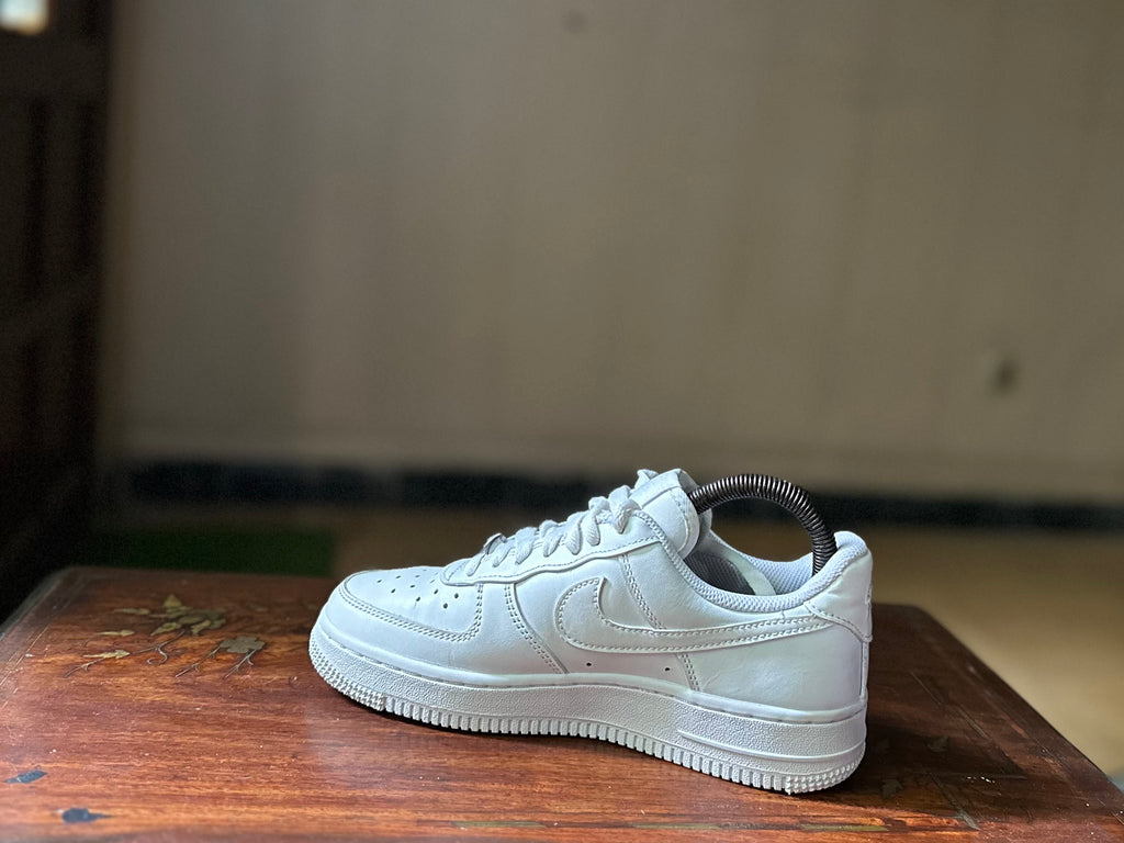 ORIGINAL Nike AirForce 1 Triple White Uk size: 3 Eu: 36.5