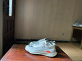 ORIGINAL Nike ZoomX StreakFly White Black Photon Dust Uk size: 6 Eu: 40