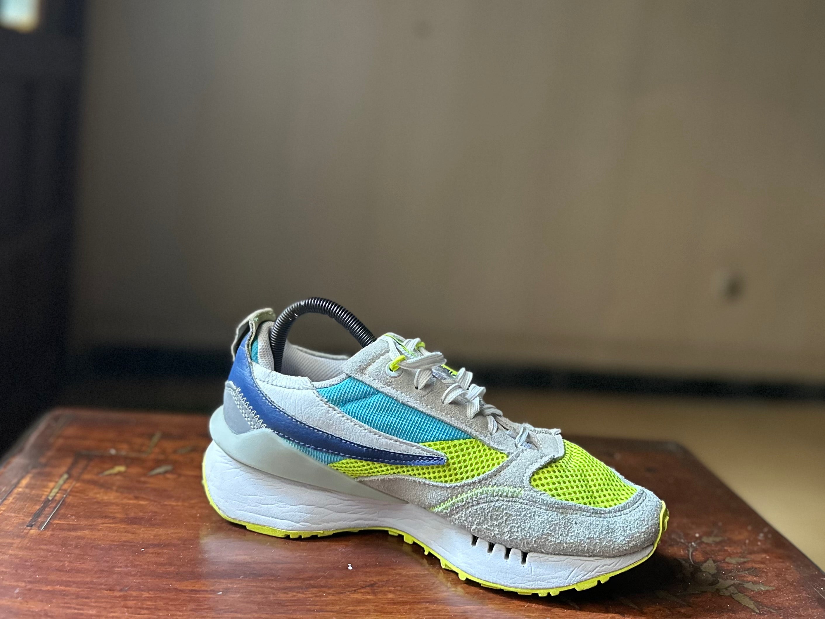 ORIGINAL Fila Renno N Generation White/Blue/Lime Uk size: 6 Eu: 40